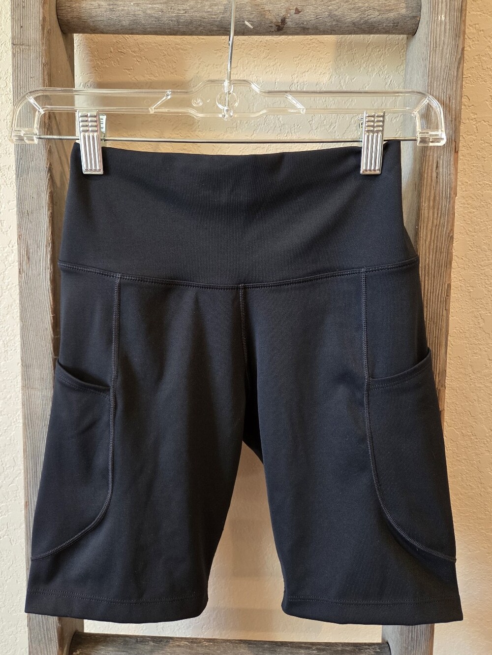 Nike Women's Black Dri-FIT Shorts - Size Small
